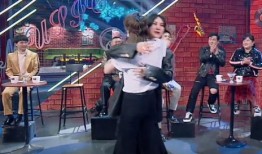 杨雨轩爆料隐情视频,视频揭露惊人内幕