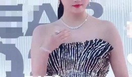 娱乐爆料明星最新动态,娱乐圈最新爆料，揭秘明星私生活！